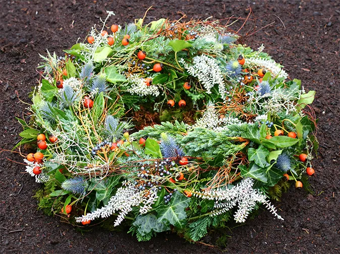 Handgebundener Strauß von Bauer Blumen